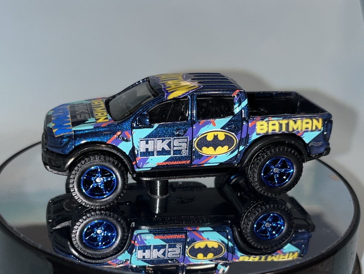 “Custom Made” Hot wheels Batman HKS ‘19 Ford Ranger raptor HKS real riders