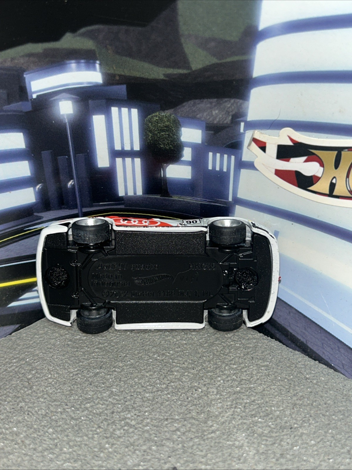 Hot Wheels Silver series Audi 90 Quattro white modified into negative camber