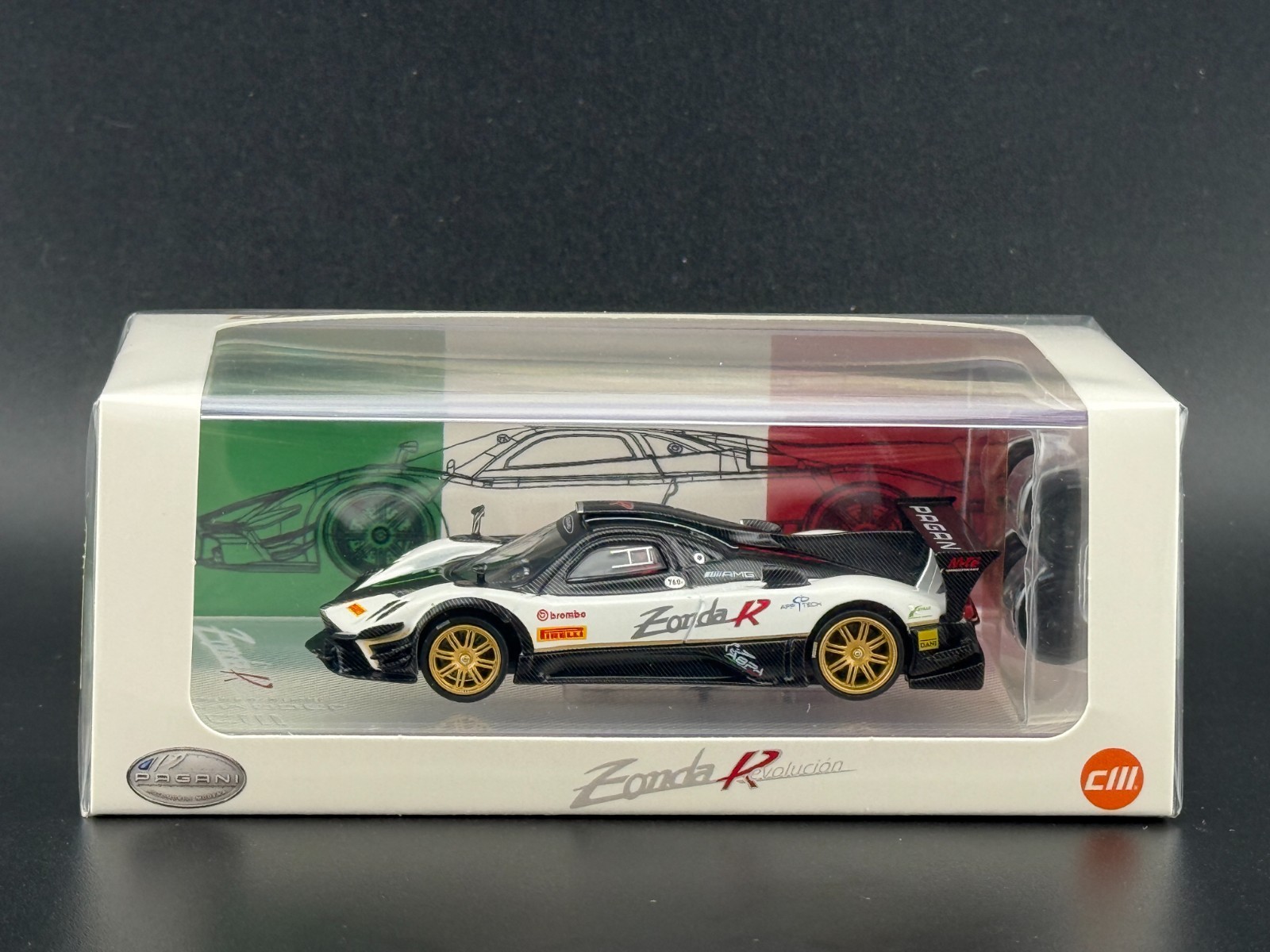 CM Model Pagani Zonda Revolucion White 1/64