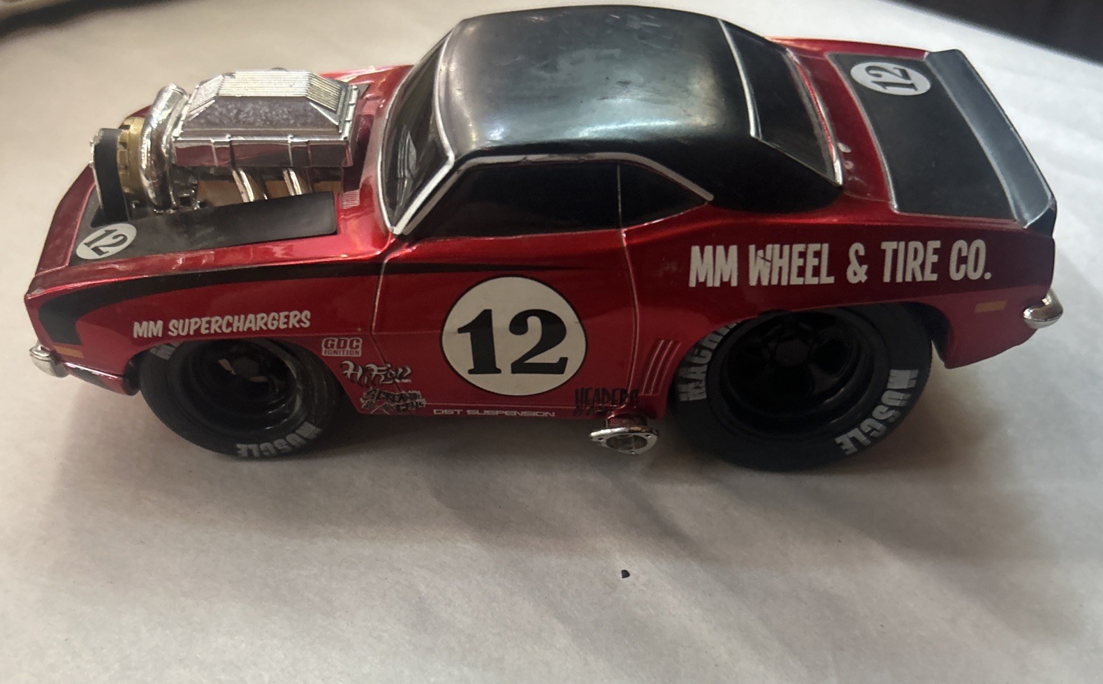 Maisto Muscle Machines – 1969 Chevrolet Camaro RS Red #12 – 1:24 Diecast