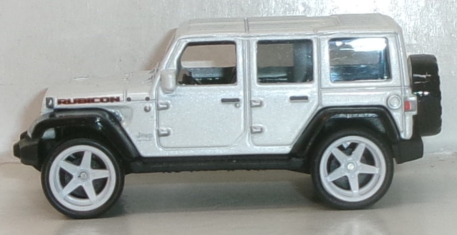 LOOSE 2020 MATCHBOX 1:64 WHITE ’18 JEEP WRANGLER JL WHEEL SWAP REAL RIDERS