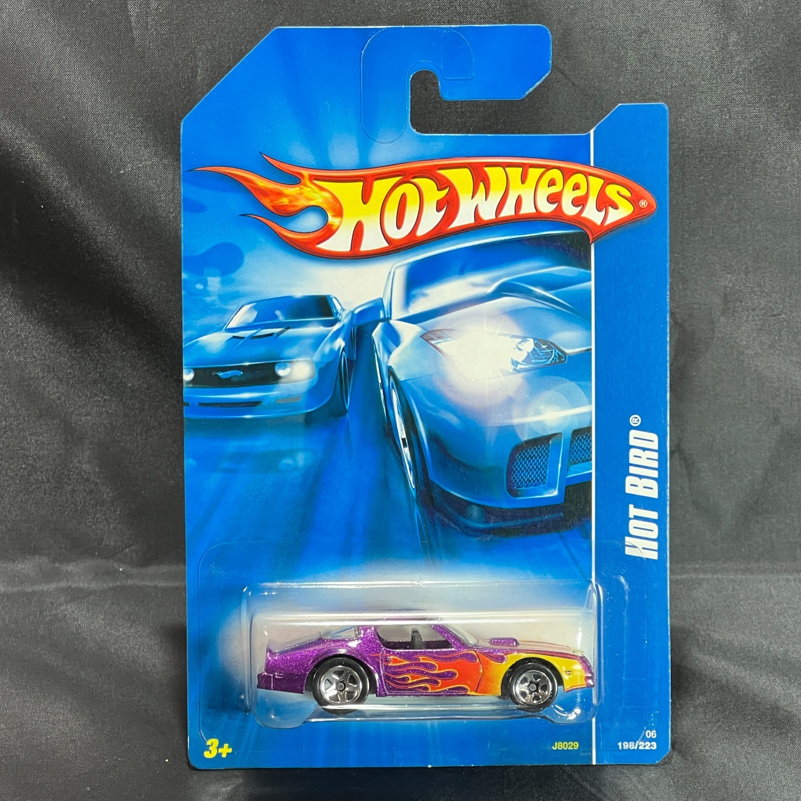 Hot Wheels Hot Bird Purple Orange Flames 2006 Mainline 198/223 J8029 1/64