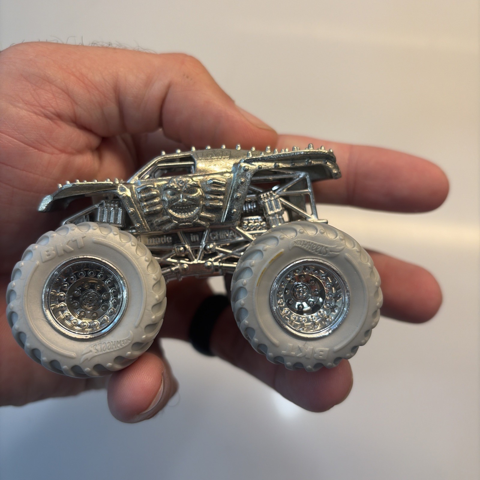 Hot Wheels Monster Jam 1:64 25th Anniversary Silver, Select Your Truck rare