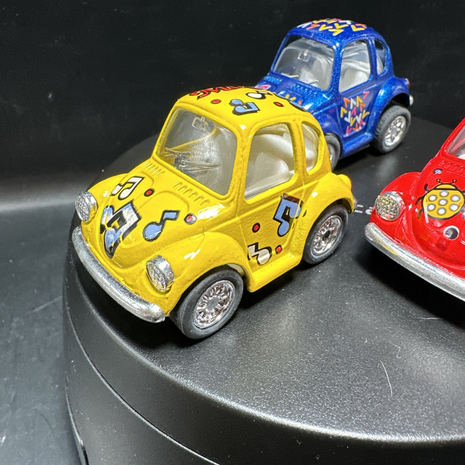 Vintage 1992 KinToy Pull Back Die Cast Metal Volkswagen Car Beetle Models Lot 3