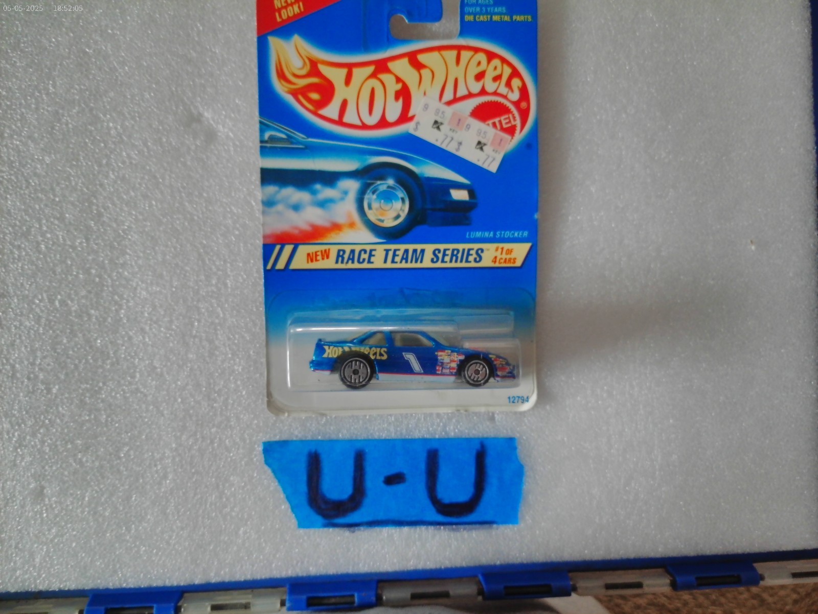 HOT WHEELS LUMINA STOCKER RACE TEAM SERIES CAR 1/4 BLUE # 1 HW 1:64 U-U