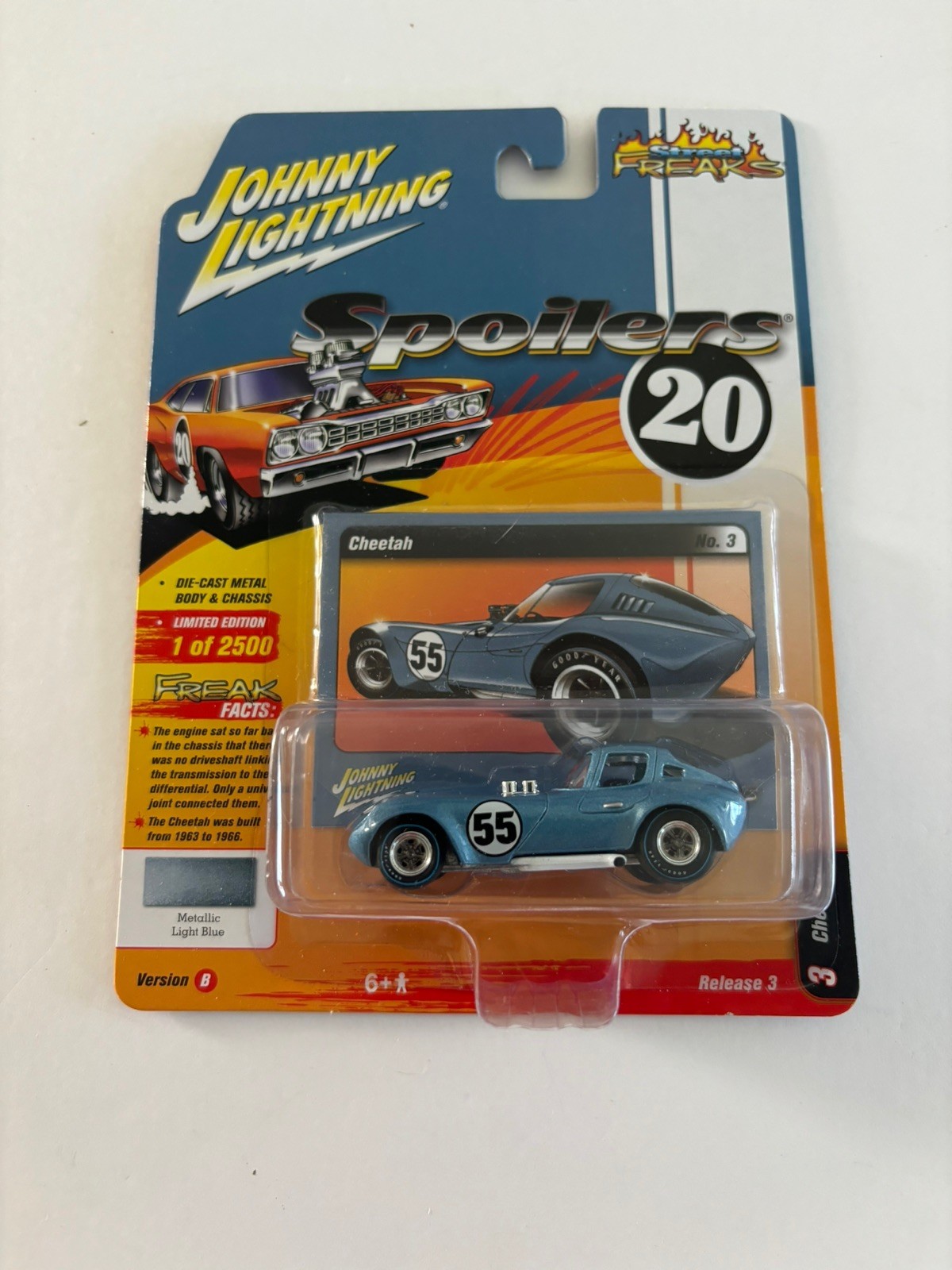 JOHNNY LIGHTNING Cheetah Spoilers Metallic light blue bxwww