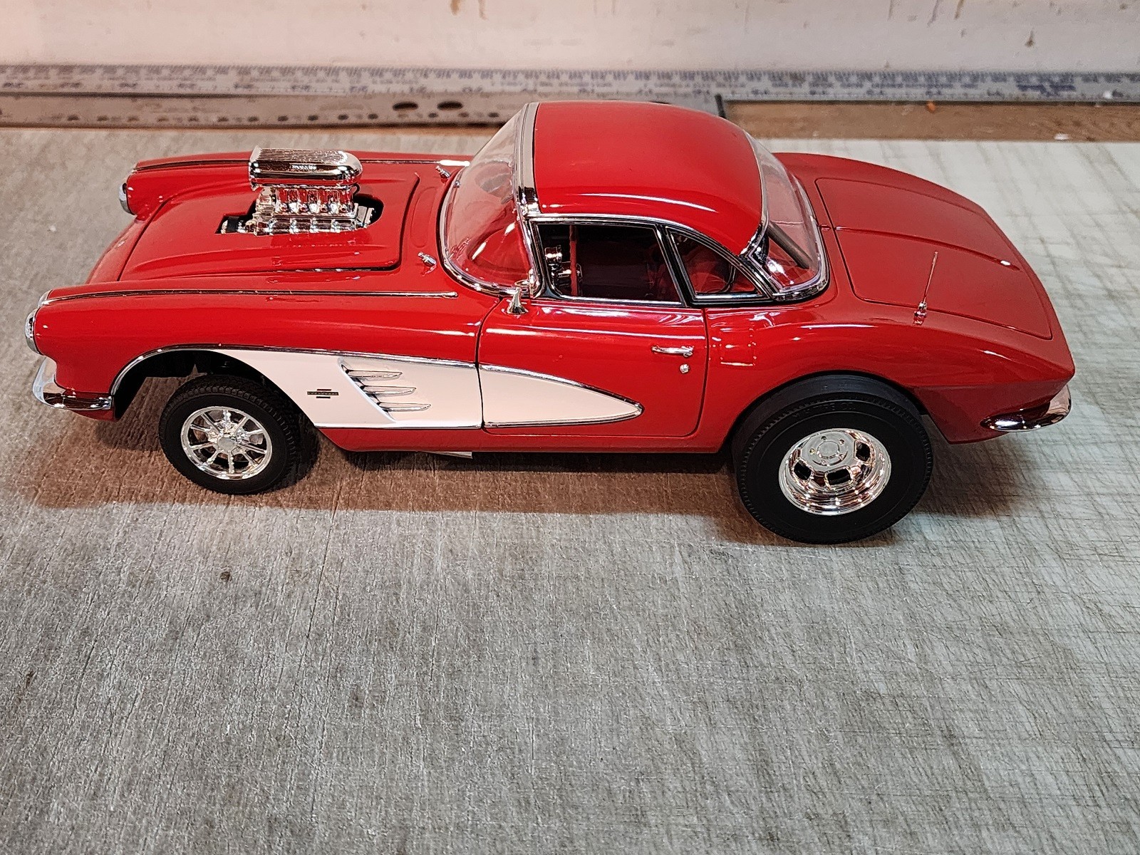 ACME 1961 CHEVROLET CORVETTE GASSER A1800935 – BEST EBAY PRICING – FREE SHIP