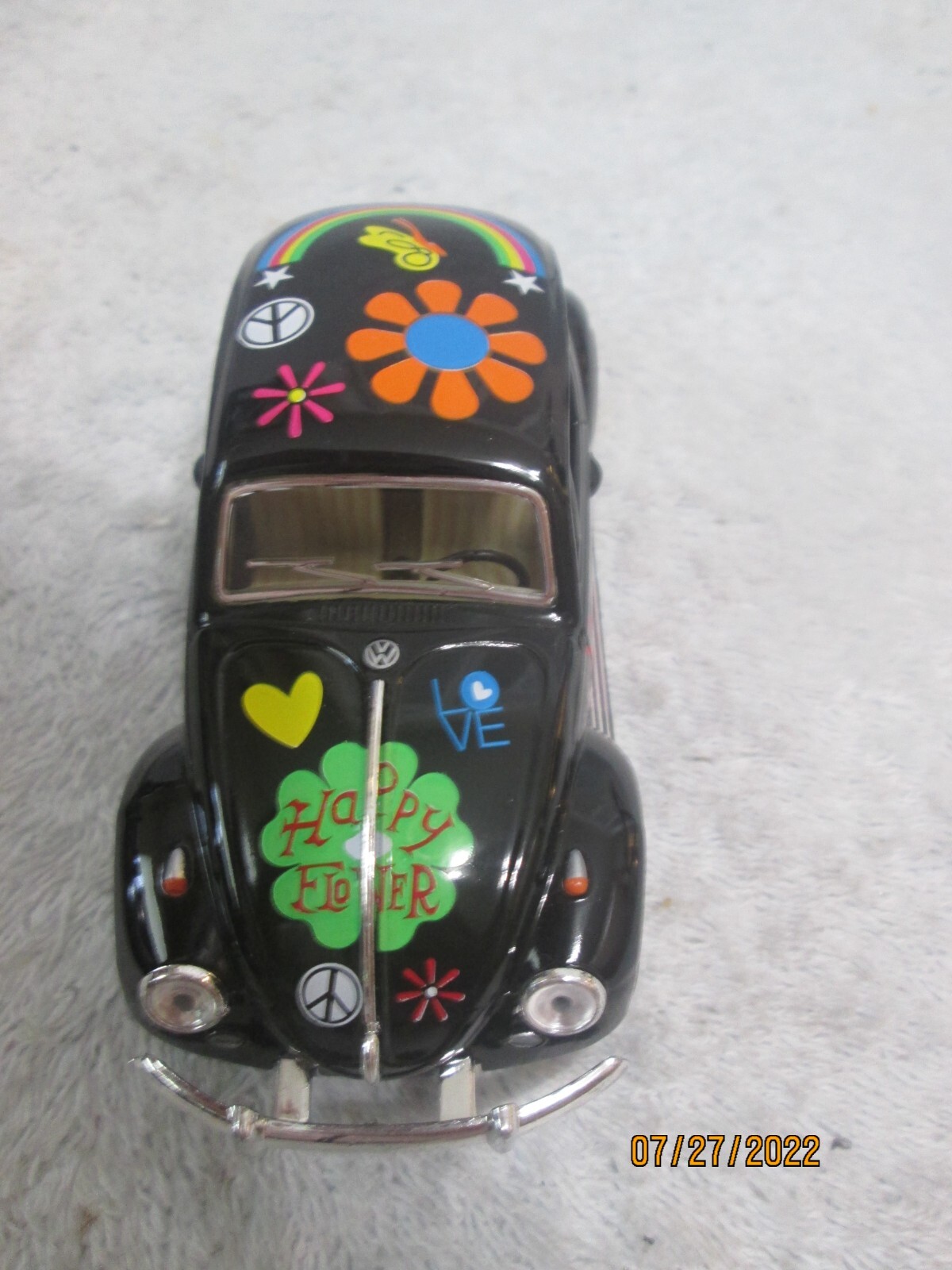 Set Of 3 Kintoy Die Cast Volkswagen Beetle 1967 Cars (2 Happy Flower 1 Police)