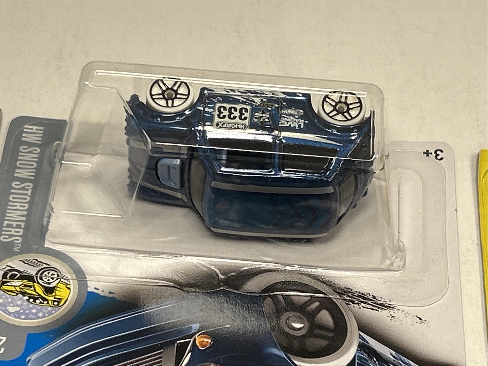 Hot Wheels 2015 Datsun 510, Morris Mini, Silverado, BMW 2002, Austin Van Lot 5
