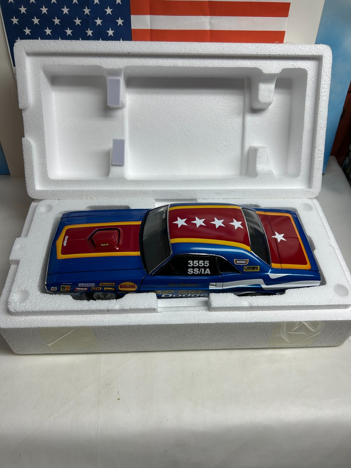 1:18 ATOMIC AUTO KRAFTERS ROD SHOPS 1971 DODGE CHALLENGER 1 OF 300