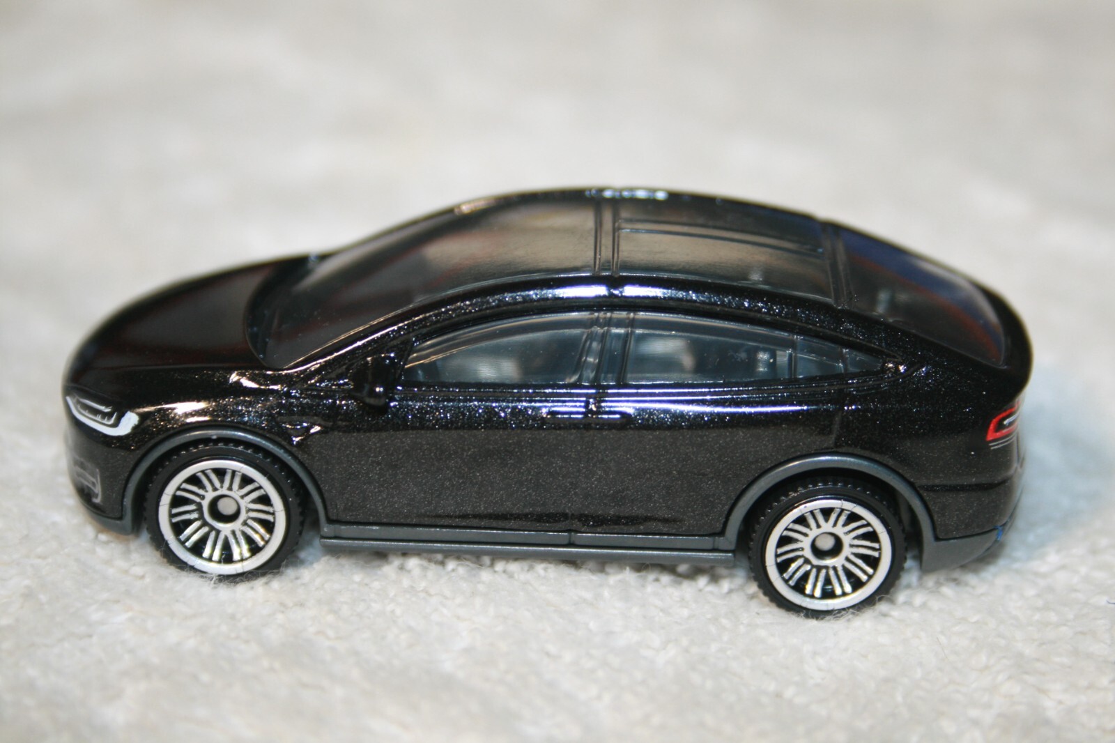 MATCHBOX 💥 2020 BLACK METALLIC TESLA MODEL X 💥🔌🔋20th ANNIVERSARY EDITION