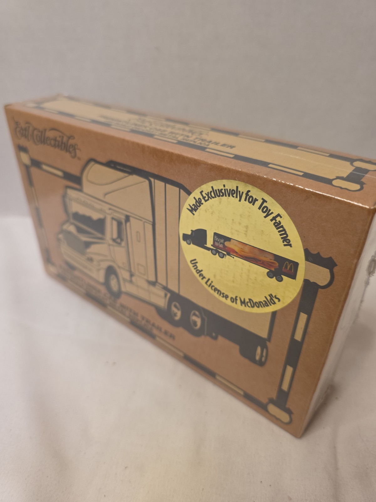 McDonald’s Biscuit To Go Freightliner Semi By Ertl 1/64th Scale Excellent