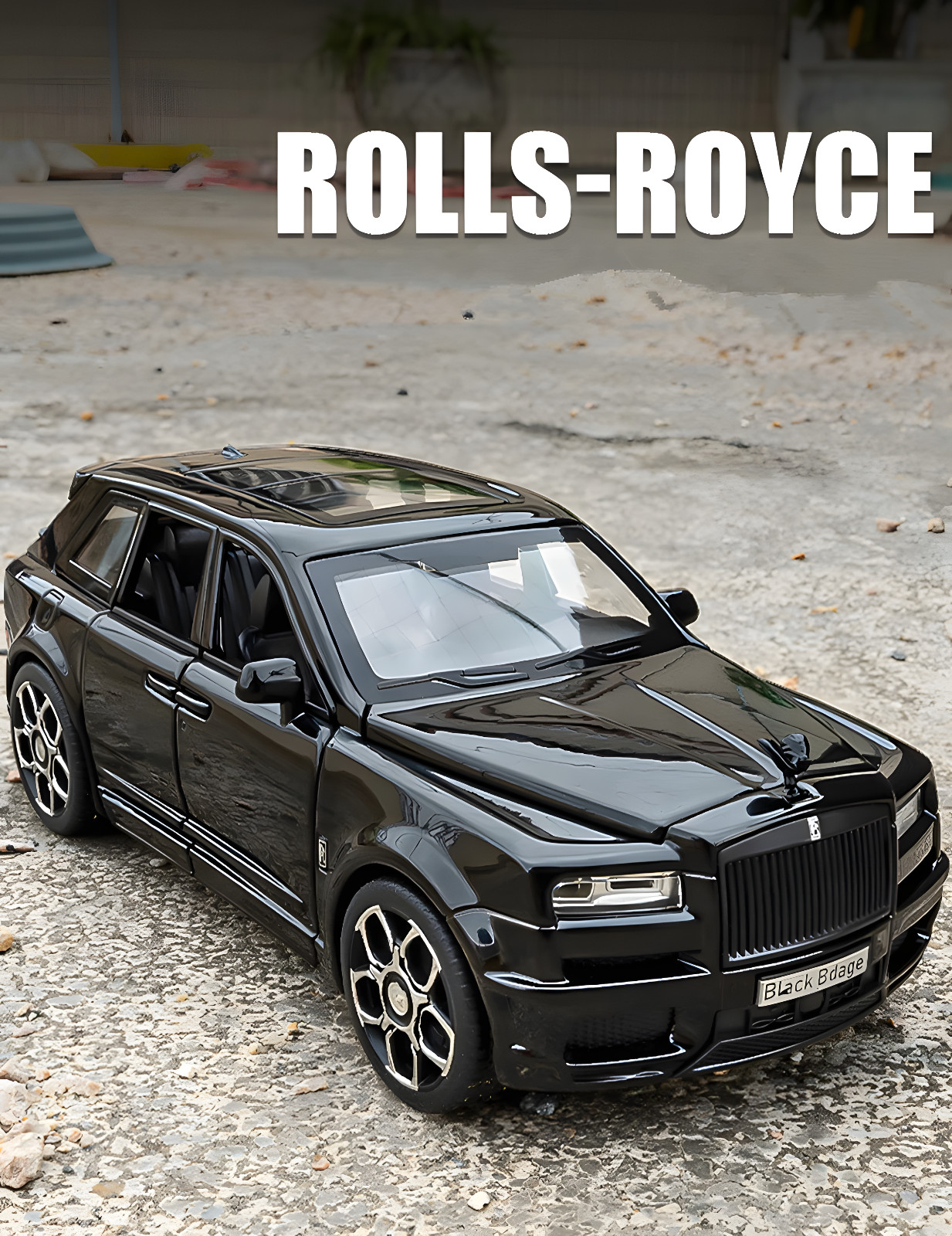 1:32 Rolls Royce Cullinan SUV Alloy Diecast Car Model w/ Sound & Light