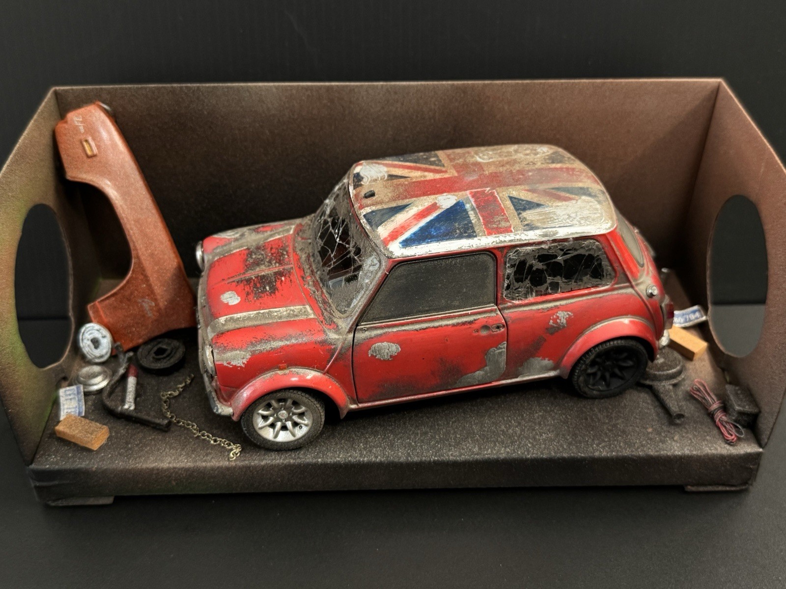 1971 Mini Cooper Wrecked Abandoned 1/18 Kodeblake Barn Find Diorama 1 Of 1 🔥