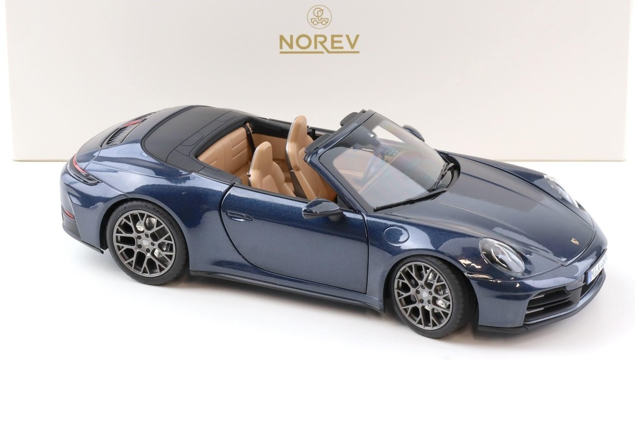 1:18 NOREV 2025 PORSCHE 911 (992.2) Carrera Cabriolet Yachting Blue met. DIECAST