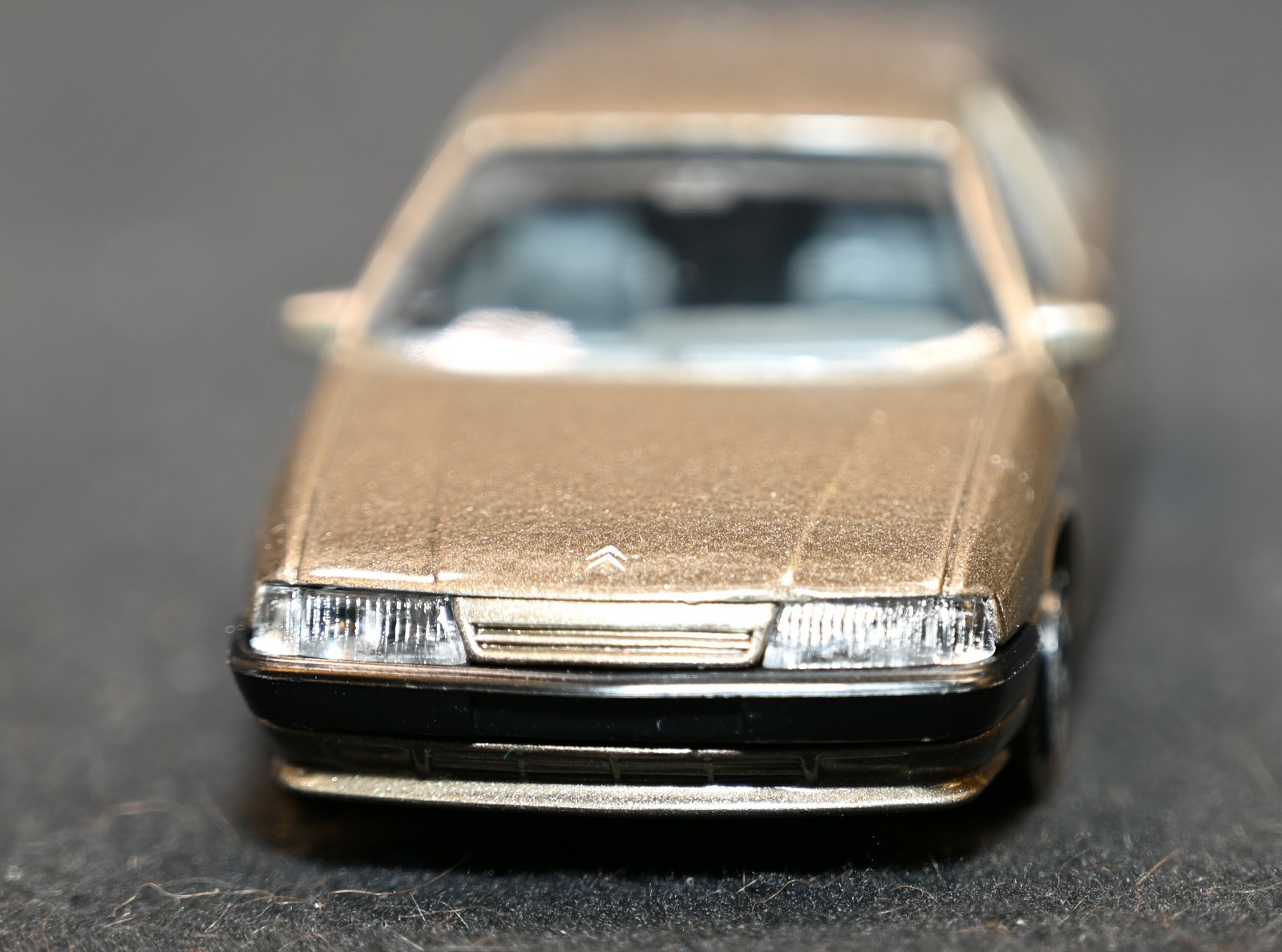 Bburago Citroen Xantia 1/43 Scale Diecast Model Bronze Grey Made In Italy Boxed