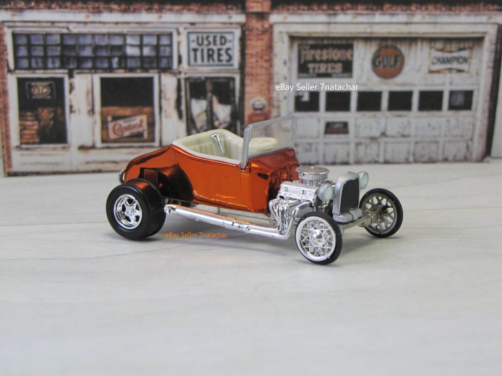 1927 27 Ford Model T Bucket Roadster V8 Street Hot Rod 1/64 Scale Limited Ed
