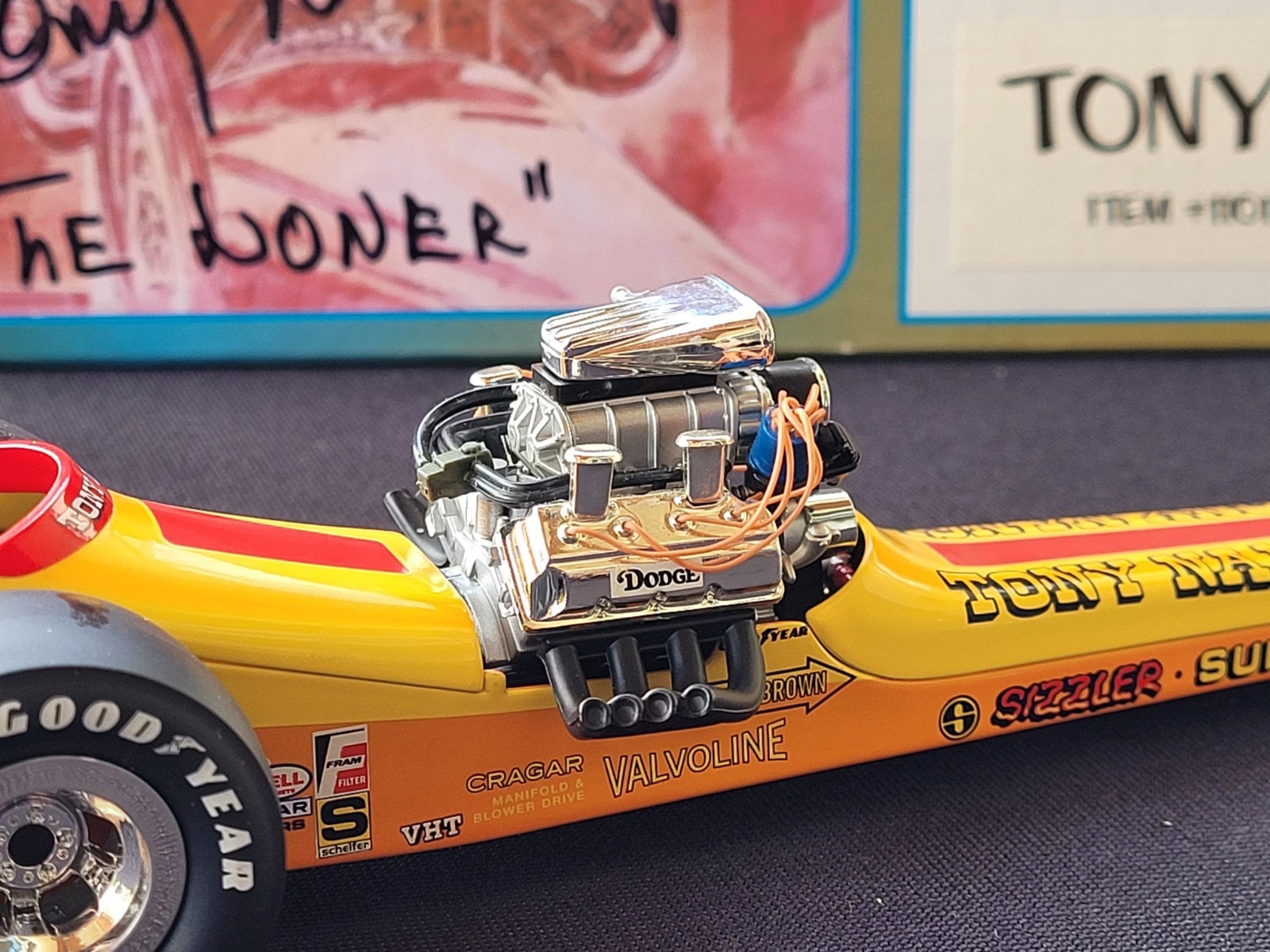 1320 The Fuelers Tony Nancy Signed Box 1:24 Diecast Dragster 4350/5000