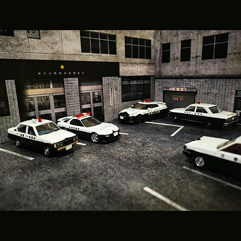 Diorama 1:64 Model Car Parking Lot Station Display Assemble Garage Gifts
