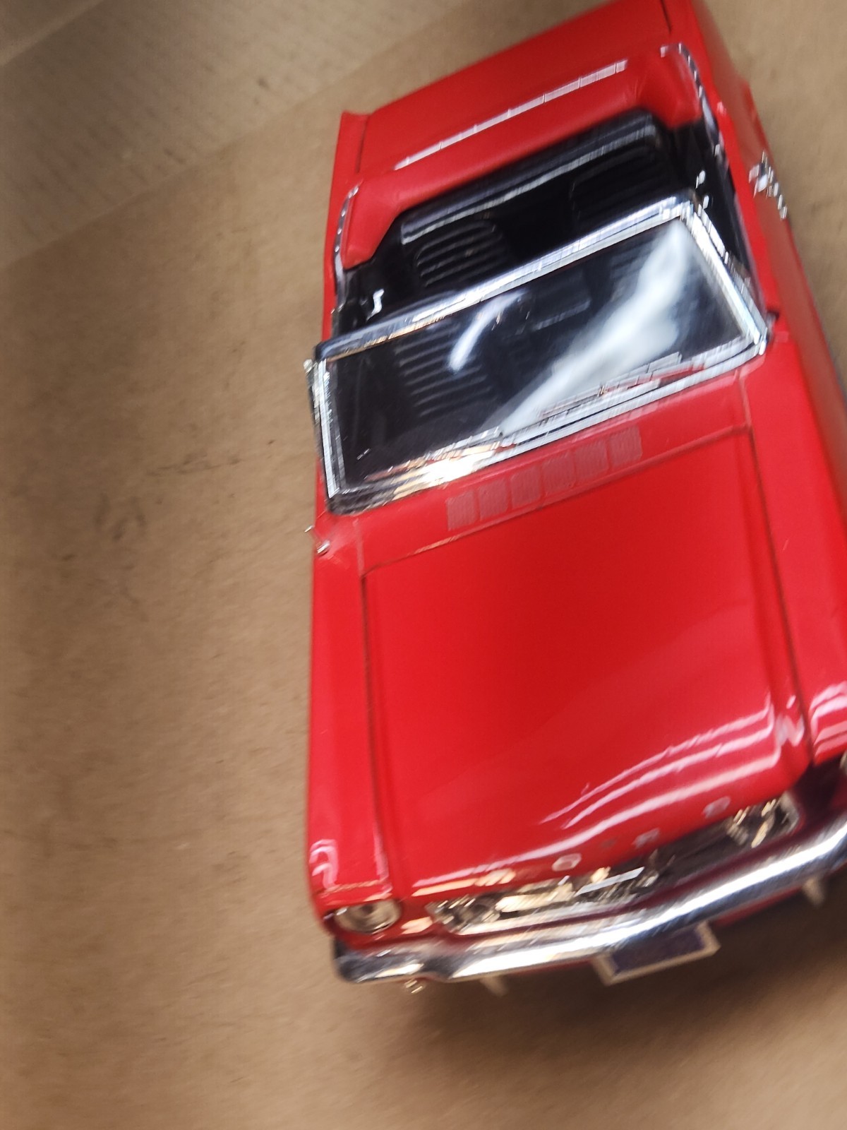 Mira 1965 Ford Mustang Convertible 1:18 Golden Line Collection Diecast Metal