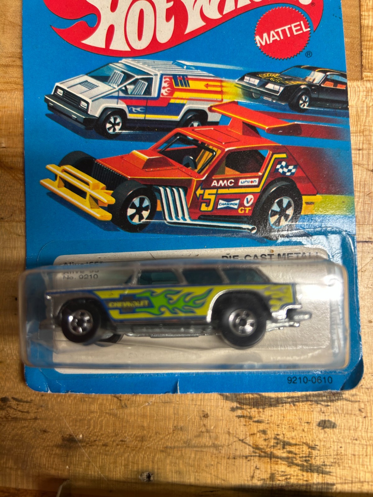 Hot Wheels Silver Chrome Alive 55 Nomad in Blister Pack Car