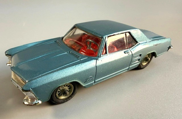 Vintage Corgi Toys 1963 Buick Riviera Classic Blue Car Very Good Condition