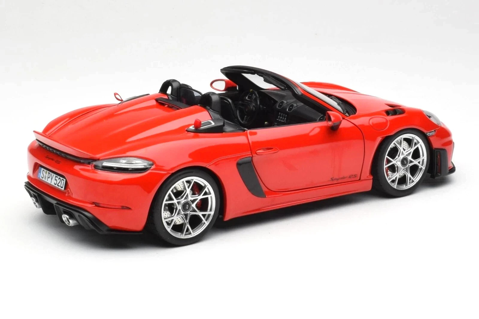 NOREV 187271 PORSCHE 718 SPYDER RS 2023 GUARDS RED 1/18