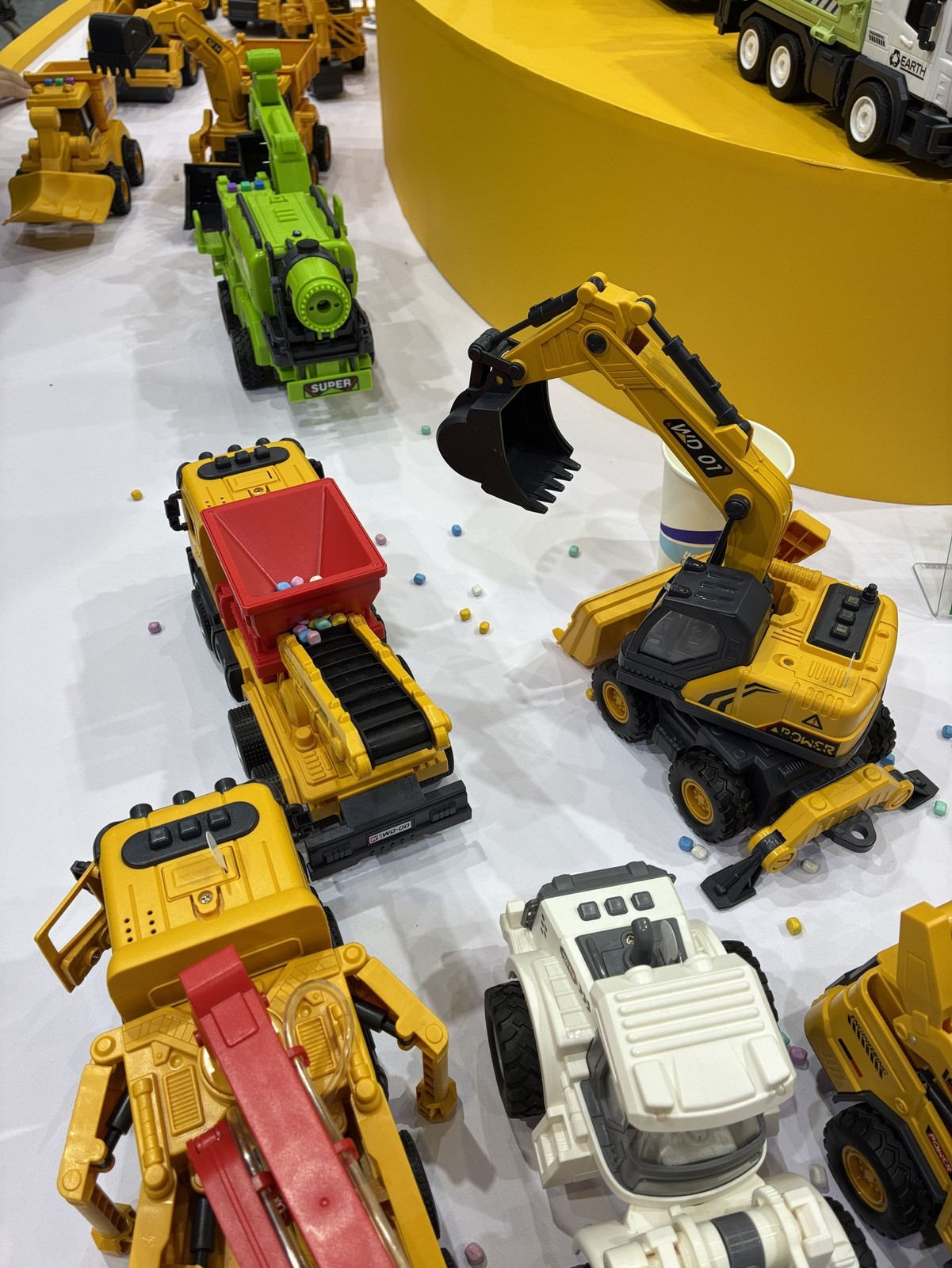 1:16 1:18 Construction Vehicle Toy Set Excavator Loader Roller w/ Sound & Light