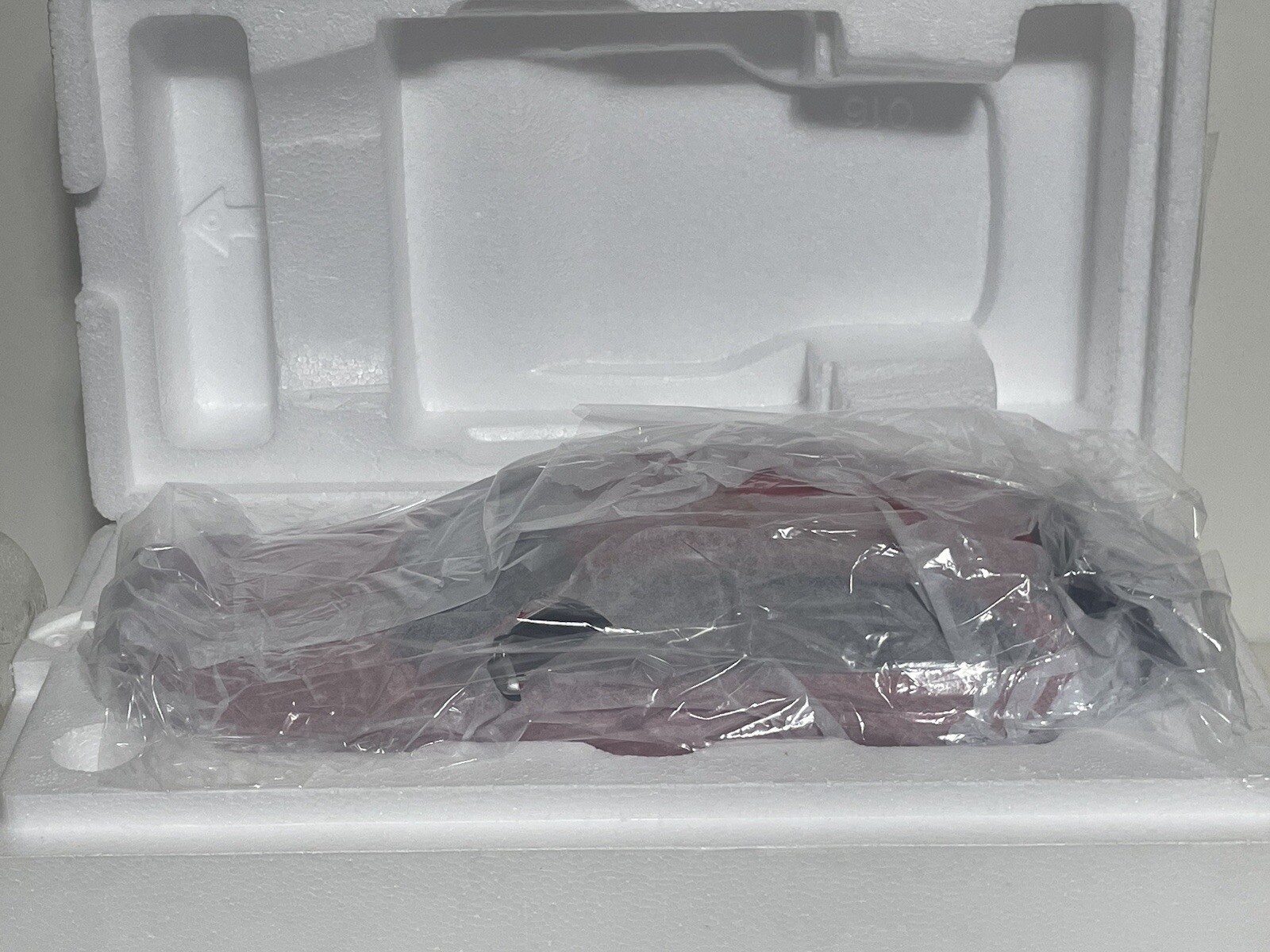 GT Spirit 1/18 Audi (B8)RS4 Avant Red 2013(GT016A)