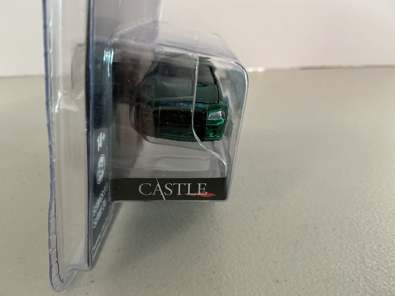 GREENLIGHT (LOT OF 2) Hollywood Series CASTLE 2006 Dodge Charger & GREEN MACHINE