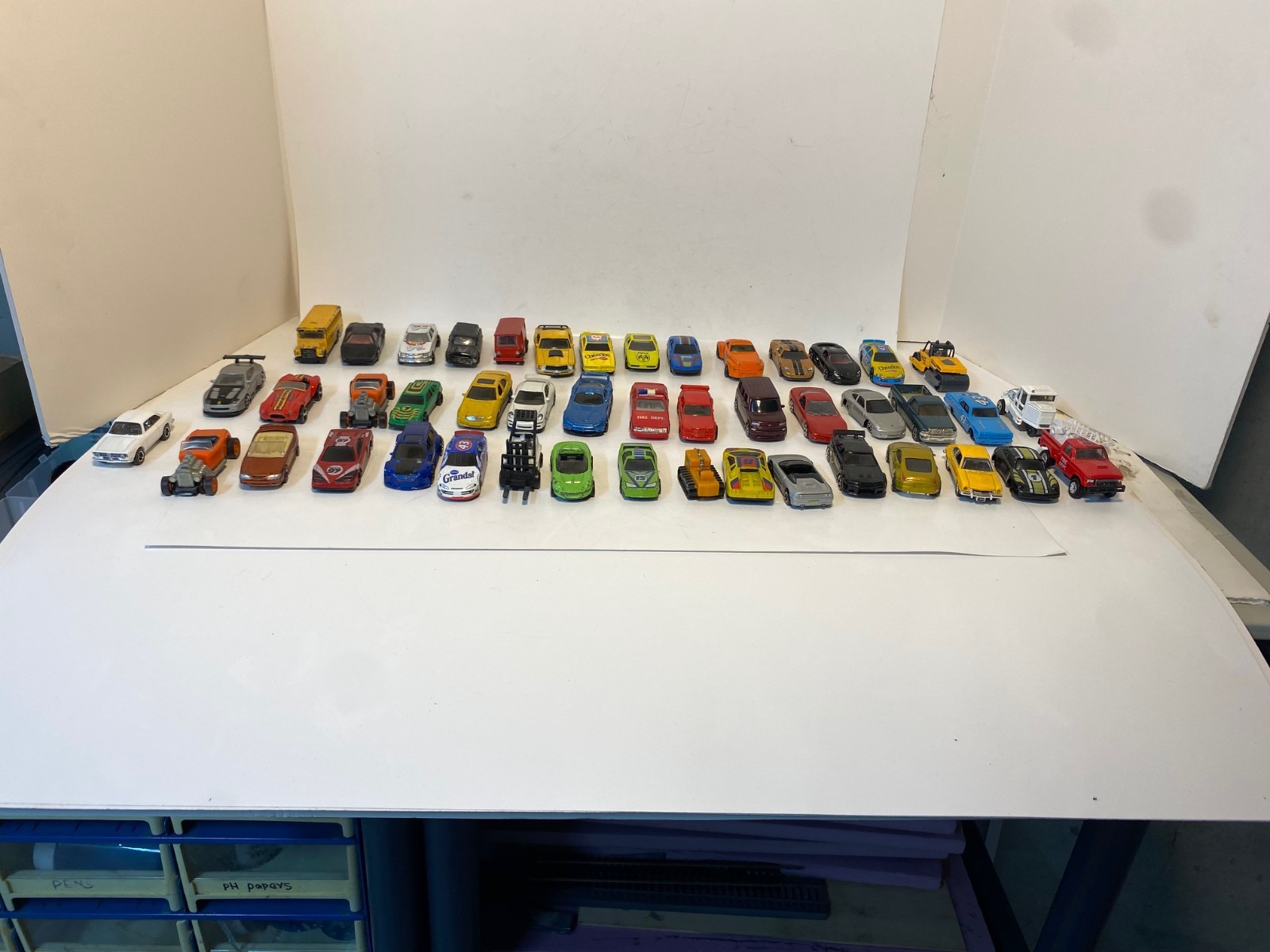Lot of 185 Matchbox cars, trucks, and other equipment HO scale