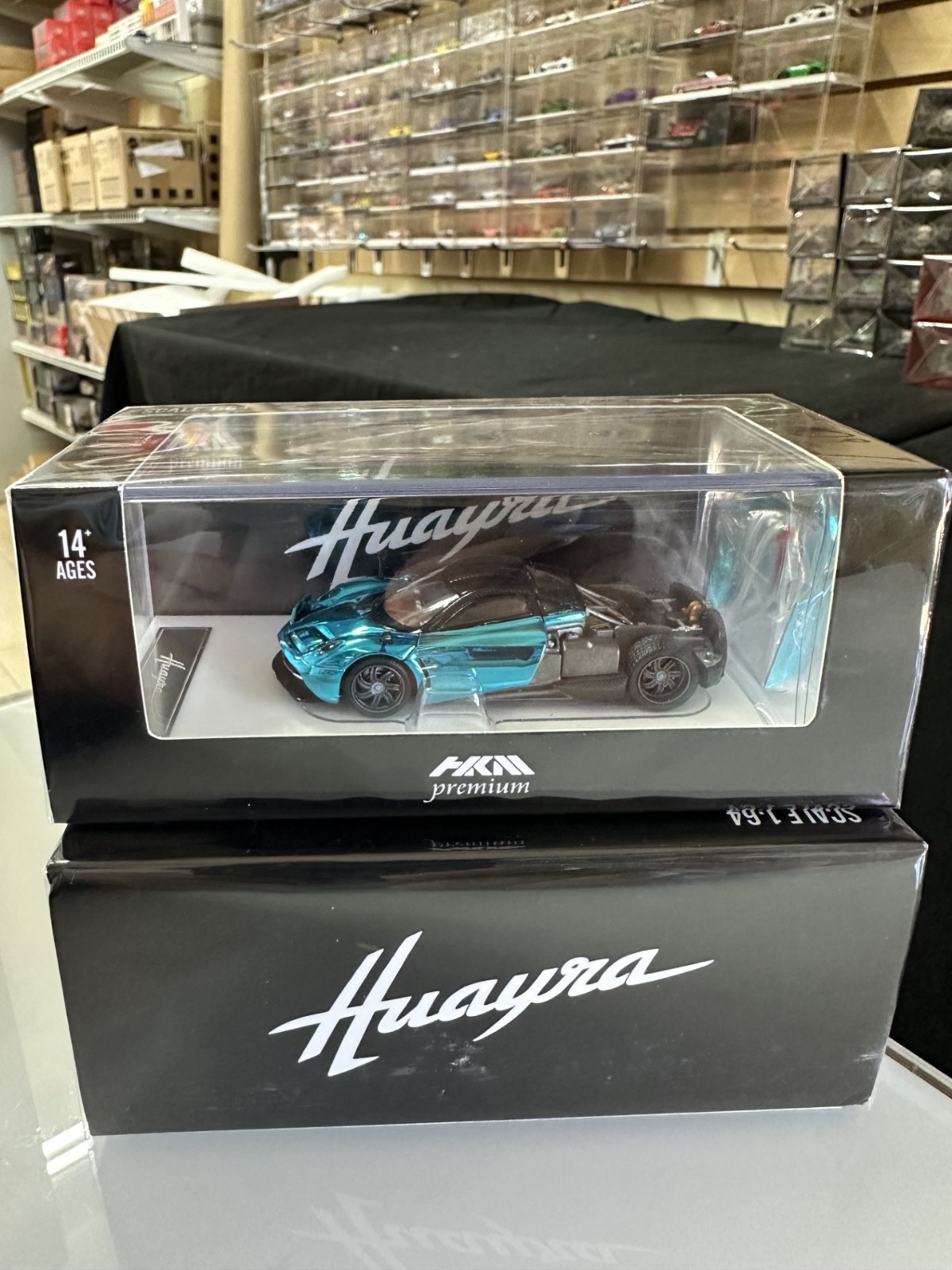 PAGANI HUAYRA 2014 DOORS OPEN REAR COMES OFF CHROME BLUE 1/64 DIECAST CAR BY HKM