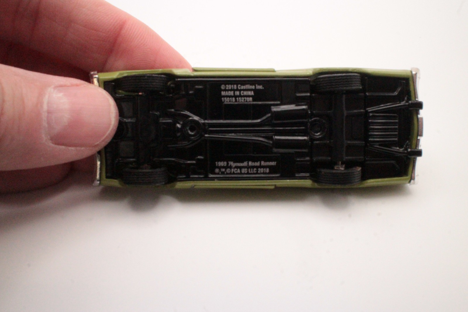 M2 Machines 1969 Plymouth Road Runner F8 Ivy Green Black Stripes 1:64 Loose
