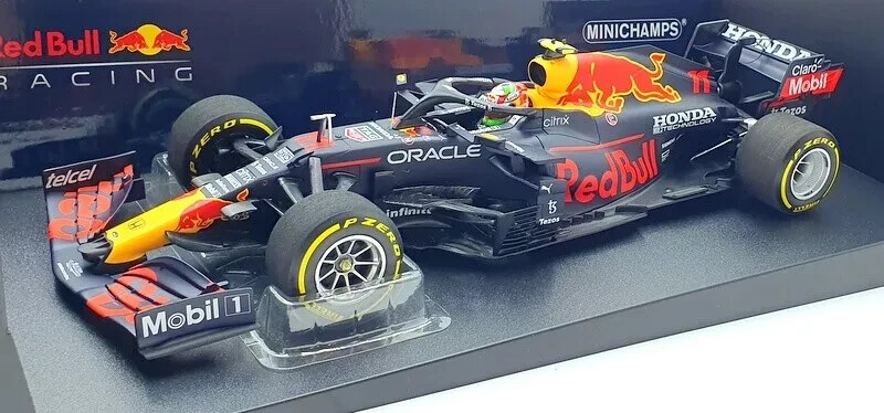 Minichamps 1:18 RED BULL RB16B SERGIO PEREZ MEXICAN GP 2021 – 110211911