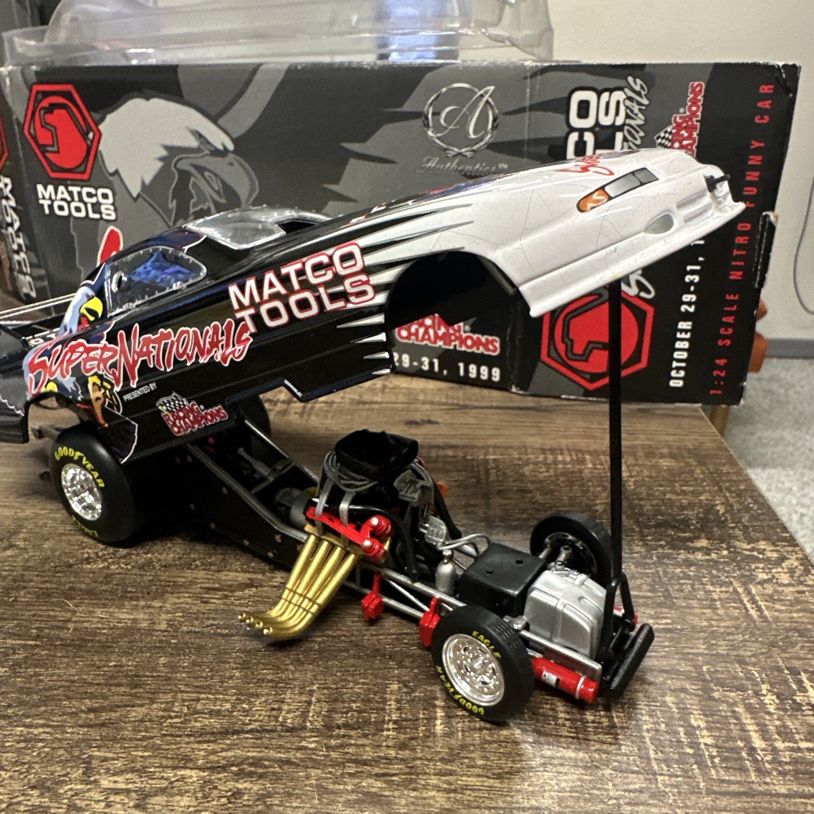 NHRA 1999 Dean Skuza Matco Tools Funny Car 1:24 Diecast Autographed