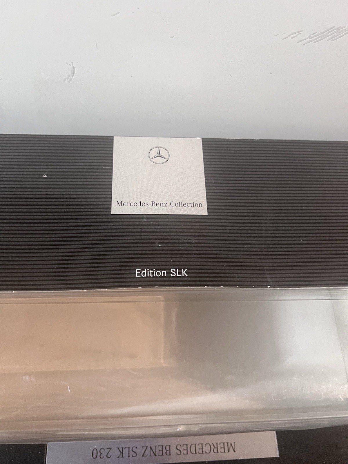 Mercedes-Benz Collection 1:18 1996 Mercedes-Benz SLK 230 Silver Diecast Open