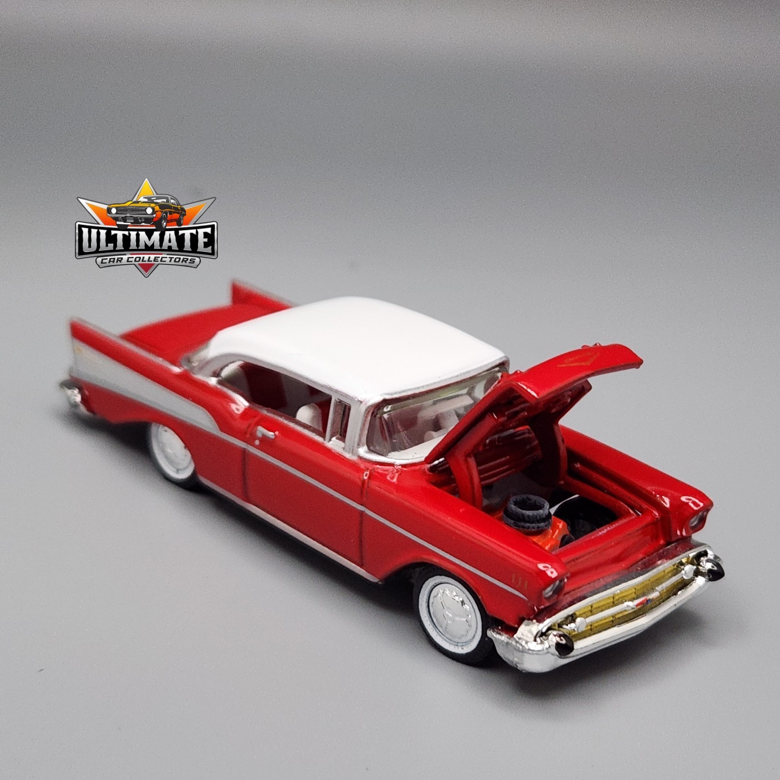 1957 57 Chevrolet Bel Air Collectible 1/64 Scale Diecast Model Collector Car