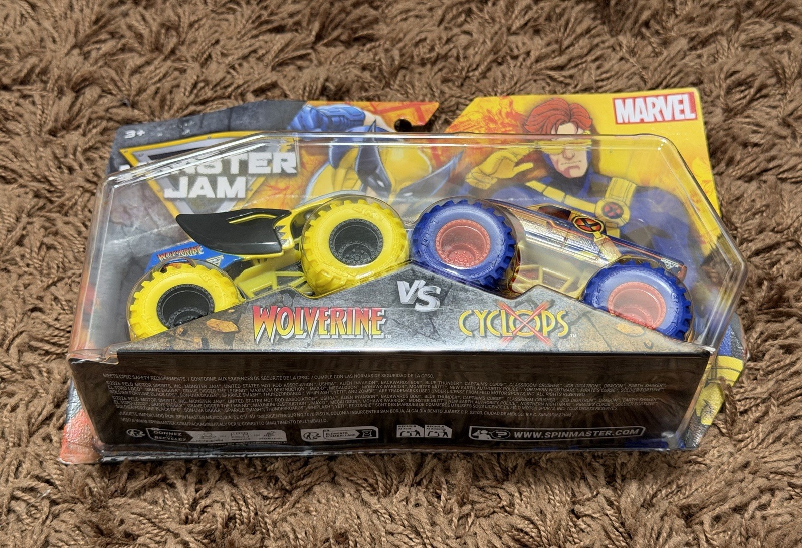 New Monster Jam Marvel X-Men Wolverine vs Cyclops 1:64 Diecast Trucks Series 6