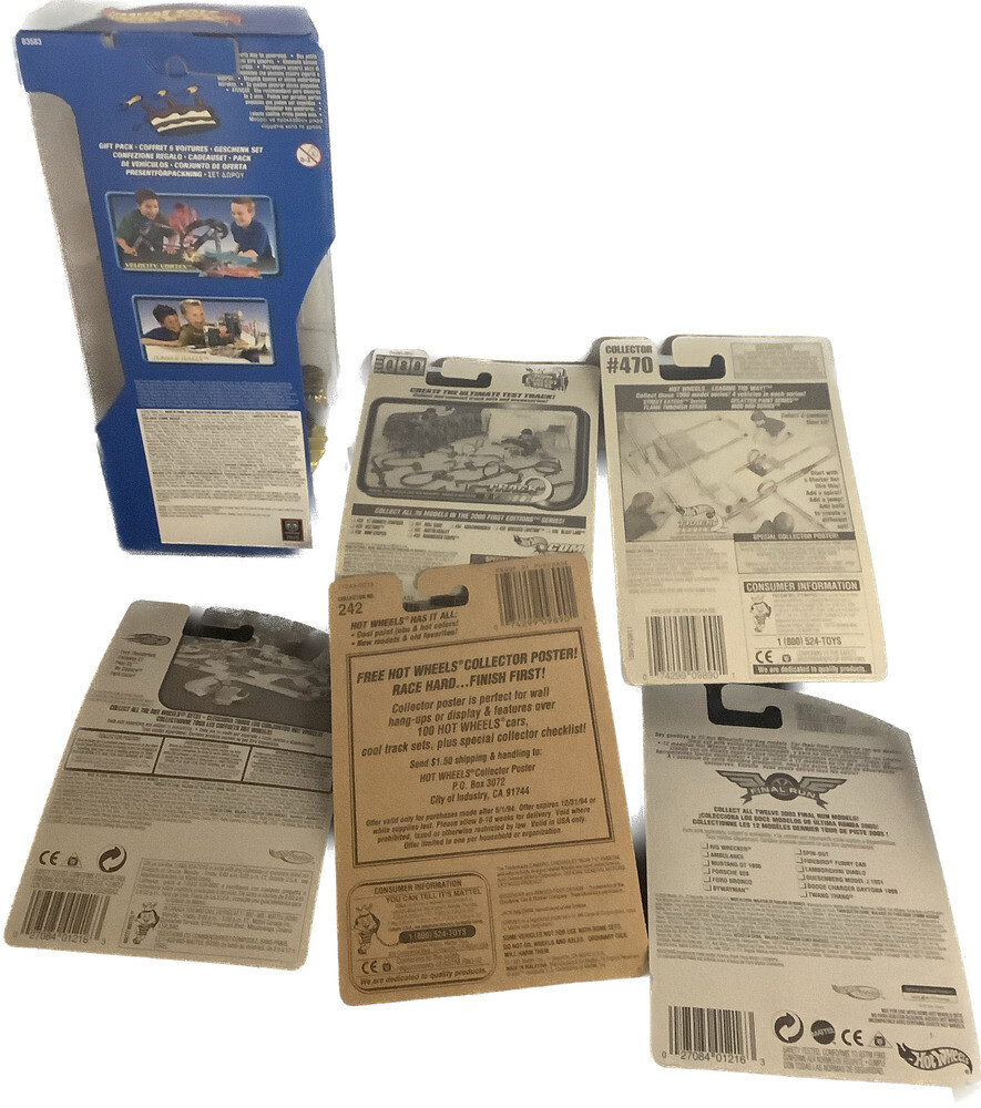 Hot Wheels Bundle – Set of 33 Assorted Cars – (PLEASE SEE PHOTOS) (9250618)