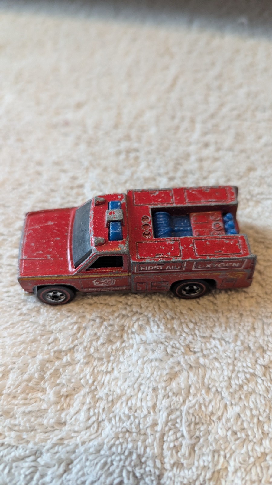 Lot of 13 Hot Wheels Trucks, Work Trucks, Commercial Vehicles Used