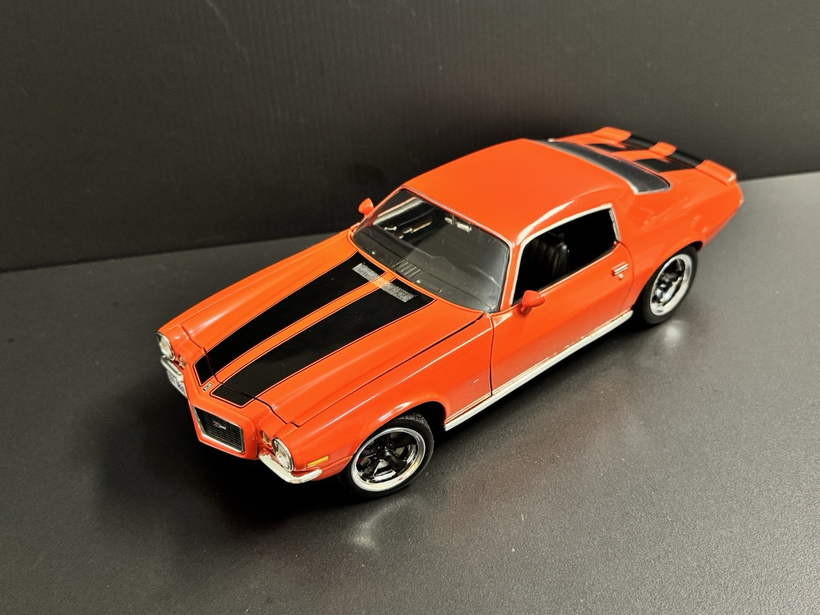 1970 Chevrolet Camaro Z/28 Orange 1/18 Street Machines GMP Torque Thrust
