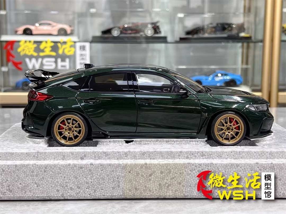 MotorHelix 1/18 Honda Civic Type R FL5 Alloy Display Model Car Green / Magic