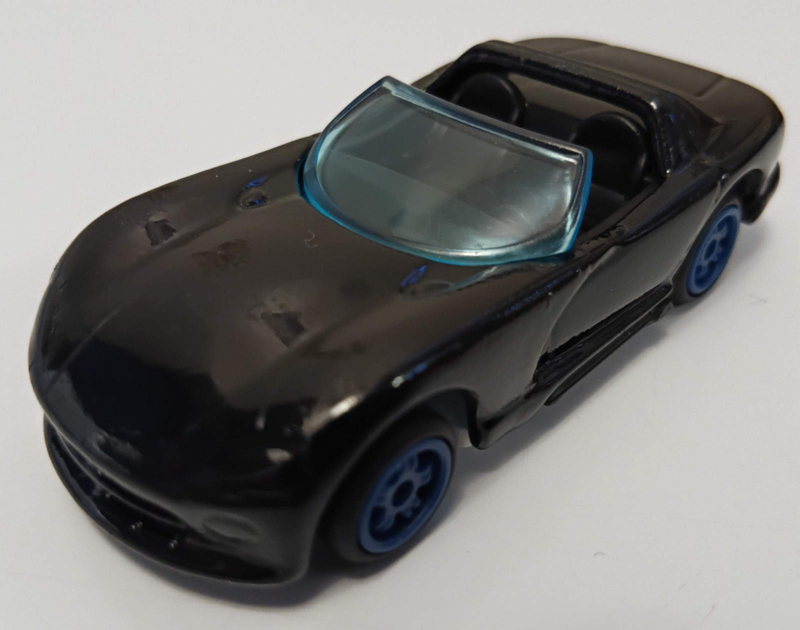 Hot Wheels: ’92 Dodge Viper RT/10 (Gone in Sixty Seconds Series 2-Claudette)