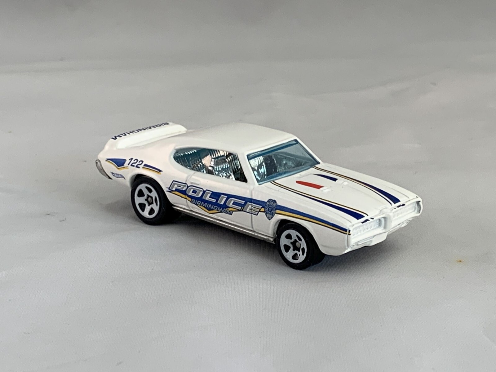 Hot Wheels 1969 Pontiac GTO Judge 2012 Main Street Police Dept White 5SPs