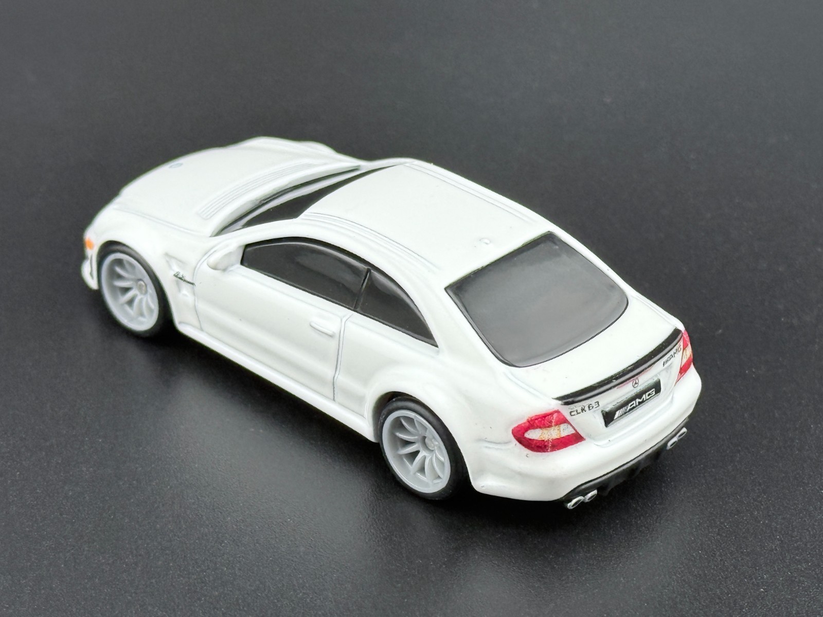 Hot Wheels 08 Mercedes-Benz C63 AMG Black Series Power Trip FPY86-961 R 1/64