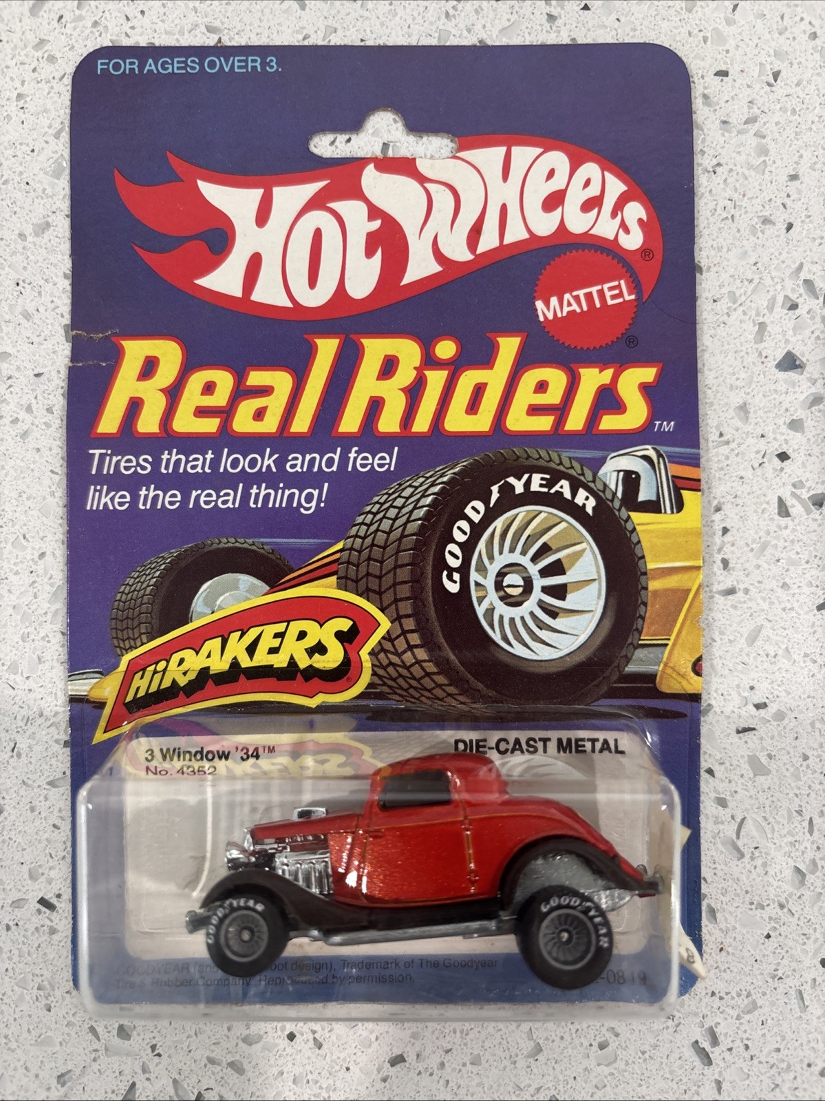 Hot Wheels 3 Window 34 w/ Real Riders No. 4352