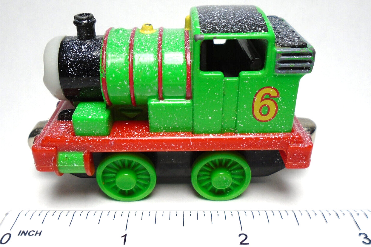 2002 THOMAS & FRIENDS SNOWY PERCY #6 TAKE ALONG & PLAY 2 7/8″ MAGNETIC TRAIN