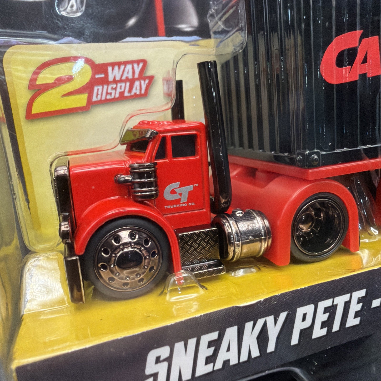 Car Tuned RIGS Series 3 – Sneaky Pete Container #03 – Red W/ Black Container