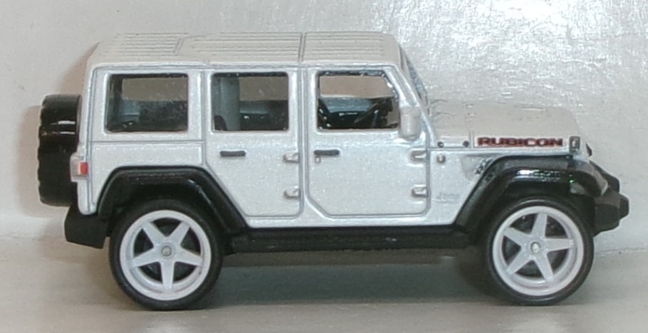 LOOSE 2020 MATCHBOX 1:64 WHITE ’18 JEEP WRANGLER JL WHEEL SWAP REAL RIDERS
