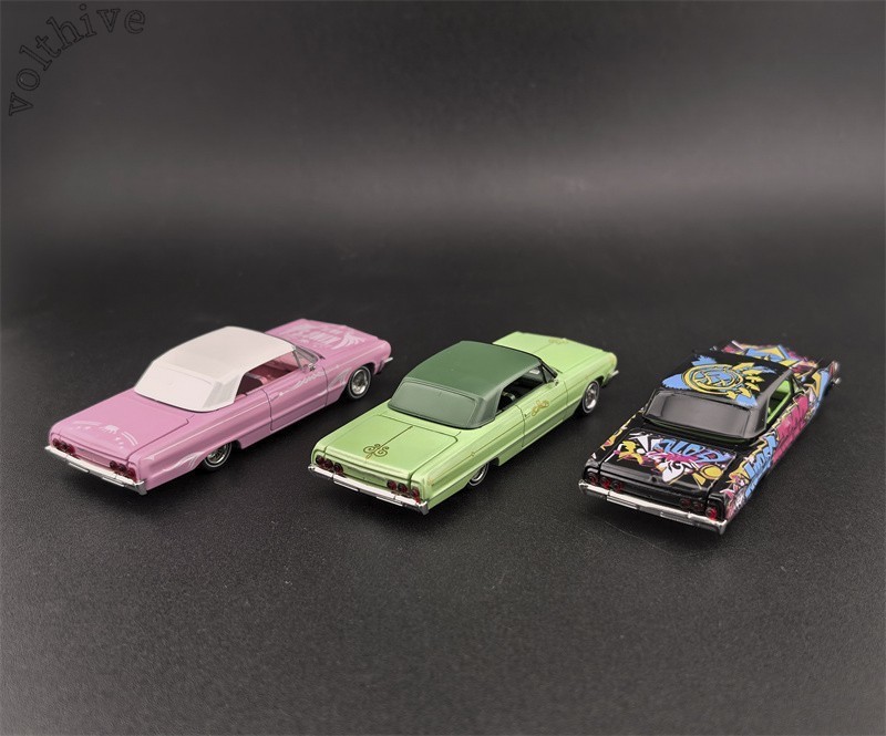 Fine Works64 1:64 Impala Lowrider Diecast Car Model Gift JDM Racing Fans Boys